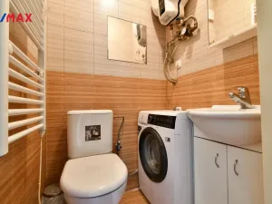 Prodej rodinného domu, Lázně Bělohrad, Malé náměstí, 82 m2