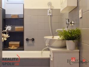 Pronájem bytu 1+kk, Hradec Králové - Svobodné Dvory, Dvorská, 34 m2