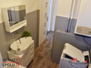 Pronájem bytu 1+kk, Hradec Králové - Svobodné Dvory, Dvorská, 34 m2