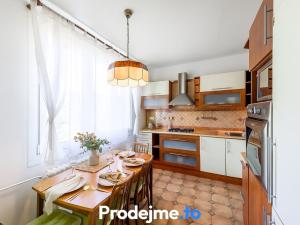Prodej bytu 3+1, Praha - Kamýk, Zárubova, 84 m2