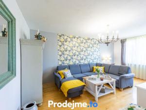 Prodej bytu 3+1, Praha - Kamýk, Zárubova, 84 m2