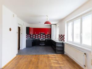 Prodej bytu 3+1, Bečváry, 84 m2