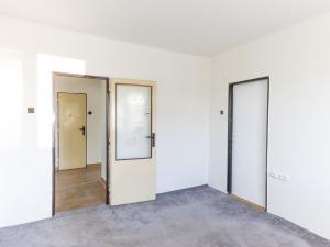 Prodej bytu 3+1, Bečváry, 84 m2