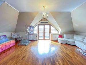Prodej rodinného domu, Klínec, 298 m2