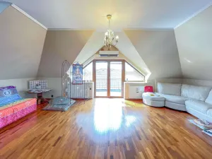 Prodej rodinného domu, Klínec, 345 m2