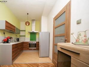 Pronájem bytu 2+kk, Praha - Holešovice, Jankovcova, 45 m2