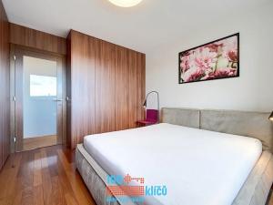 Pronájem bytu 3+kk, Praha - Vysočany, Paříkova, 100 m2