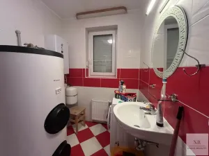 Prodej rodinného domu, Kolová, 144 m2