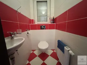 Prodej rodinného domu, Kolová, 144 m2