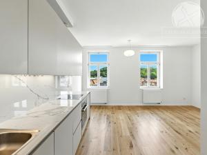 Prodej bytu 3+kk, Praha - Smíchov, Kmochova, 70 m2