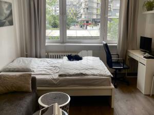 Pronájem bytu 1+kk, Praha - Malešice, Počernická, 24 m2