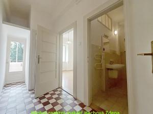 Pronájem bytu 2+kk, Praha - Žižkov, 49 m2
