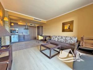 Prodej bytu 2+kk, Nesebar, Bulharsko, 68 m2