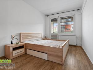 Prodej bytu 3+1, Uherské Hradiště - Mařatice, Sadová, 83 m2