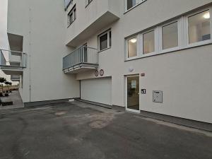 Pronájem bytu 2+kk, Dobříš, Na Čihadlech, 45 m2