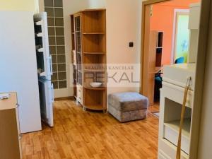 Prodej bytu 2+1, Kladno, Vrchlického, 67 m2