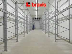 Pronájem kanceláře, Hradčany, Tišnovská, 1016 m2