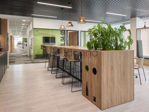 Pronájem kanceláře, Praha, Bucharova, 121 m2