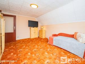 Prodej rodinného domu, Vodochody, 225 m2