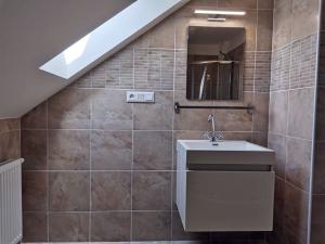 Pronájem bytu 2+kk, Sušice - Sušice II, Hrádecká, 52 m2