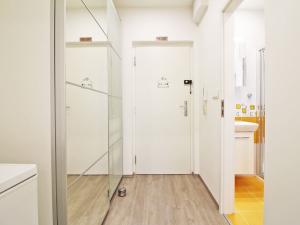 Pronájem bytu 1+kk, Brno - Lesná, Halasovo náměstí, 23 m2