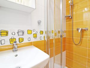 Pronájem bytu 1+kk, Brno - Lesná, Halasovo náměstí, 23 m2
