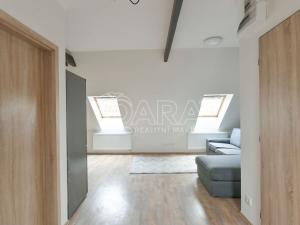 Pronájem bytu 3+kk, Praha - Střížkov, Chrastavská, 77 m2