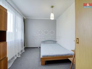 Pronájem bytu 2+kk, Plzeň - Severní Předměstí, Bzenecká, 38 m2