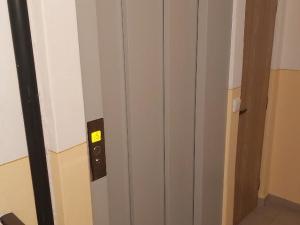 Prodej bytu 1+kk, Teplice, Prosetická, 33 m2