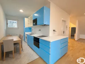 Pronájem bytu 4+kk, Praha, Granátová, 171 m2