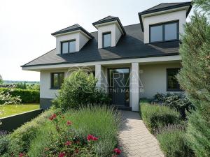 Prodej rodinného domu, Praha - Stodůlky, Průhonek, 350 m2