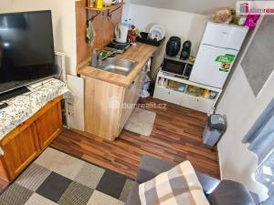 Pronájem bytu 1+kk, Neratovice - Mlékojedy, Hlavní, 16 m2