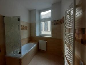 Pronájem bytu 1+1, Trhové Sviny, Husova, 40 m2