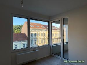 Pronájem bytu 2+kk, Praha - Smíchov, Plzeňská, 54 m2