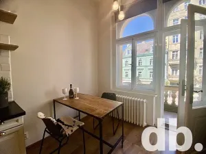 Pronájem bytu 2+1, Karlovy Vary, Celní, 90 m2