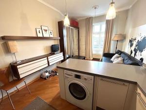 Pronájem bytu 1+kk, Praha - Nové Město, Klimentská, 25 m2