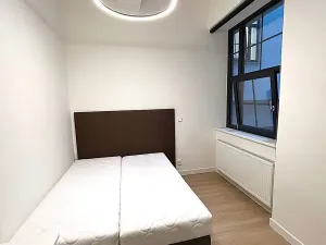 Pronájem bytu 1+kk, Praha - Vysočany, Poděbradská, 26 m2
