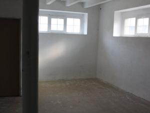 Pronájem skladu, Hospozín, 1095 m2