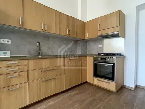Pronájem bytu 2+1, Praha - Holešovice, Bubenské nábřeží, 73 m2