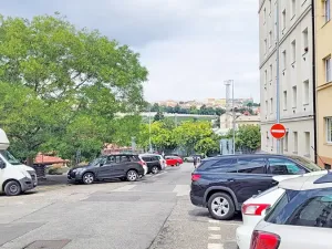 Pronájem bytu 1+kk, Praha - Nusle, U křížku, 27 m2