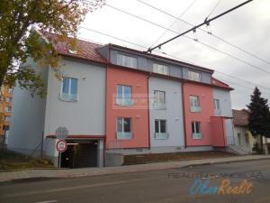 Pronájem bytu 1+kk, Brno - Slatina, Tilhonova, 30 m2