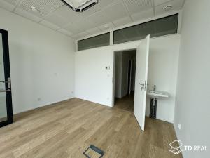 Pronájem kanceláře, Brno, třída Generála Píky, 49 m2