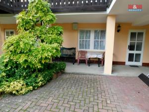 Pronájem bytu 1+kk, Bělá pod Bezdězem, Jenečská, 27 m2