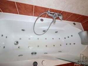 Pronájem bytu 2+1, Moravský Krumlov, Dělnická, 55 m2