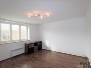 Pronájem bytu 2+1, Moravský Krumlov, Dělnická, 55 m2