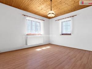 Prodej rodinného domu, Nejdek - Tisová, 230 m2