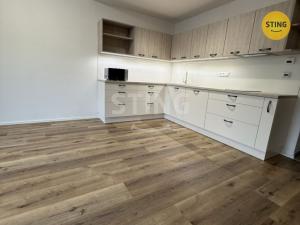 Pronájem bytu 2+kk, Olomouc, Dobrovského, 65 m2