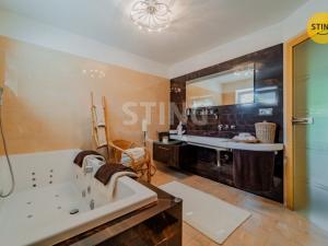 Prodej rodinného domu, Krnov, Palackého, 300 m2