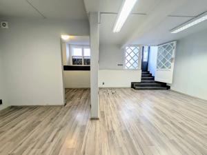 Pronájem obchodního prostoru, Praha - Žižkov, Čajkovského, 35 m2