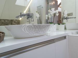 Pronájem bytu 2+1, Praha - Smíchov, U Santošky, 80 m2